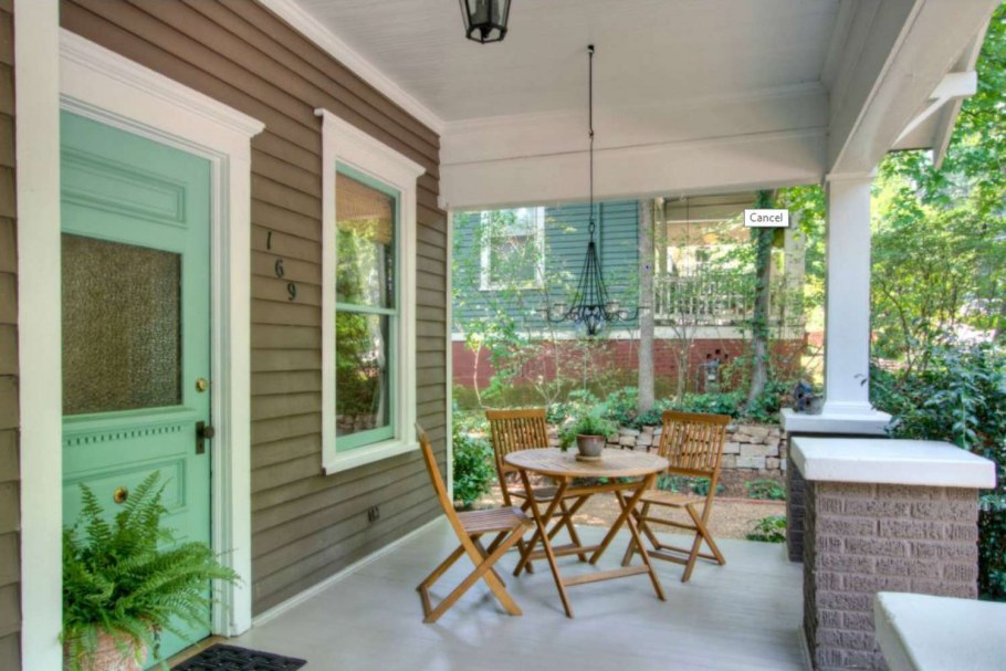 Цвет стен на веранде на даче