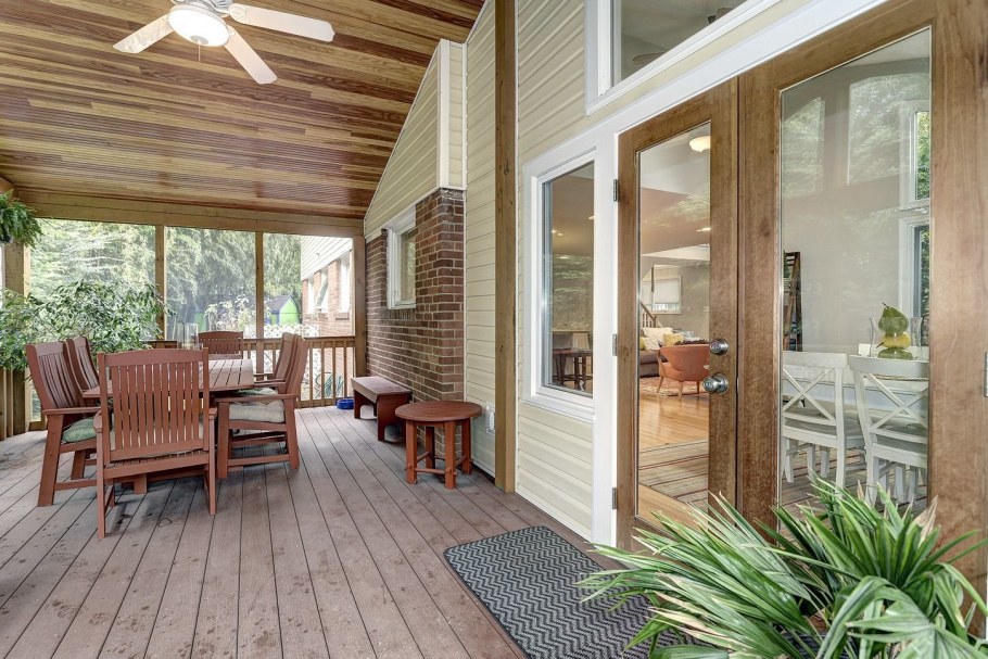 Застекленная веранда на даче