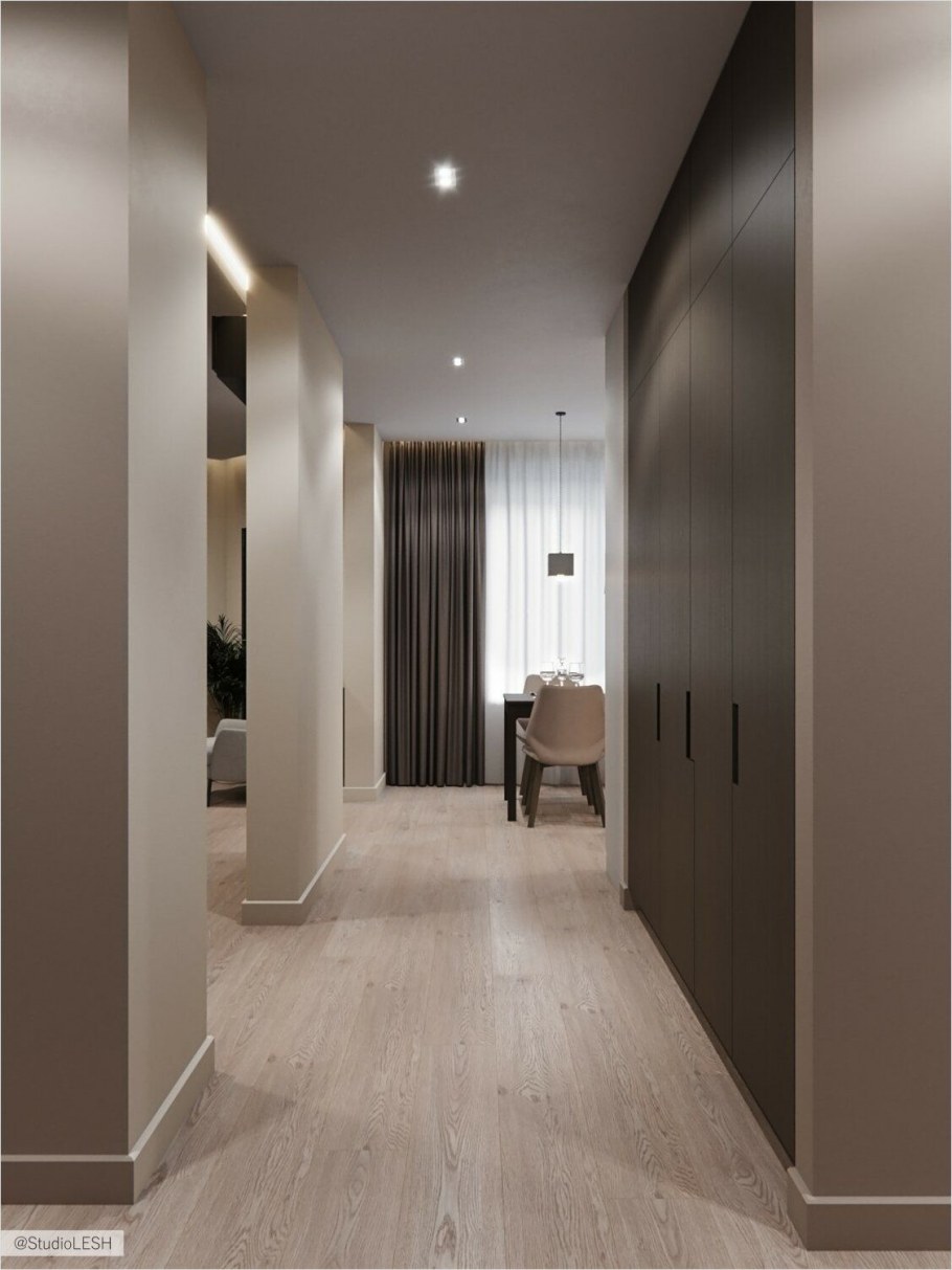 Светлый пол в коридоре