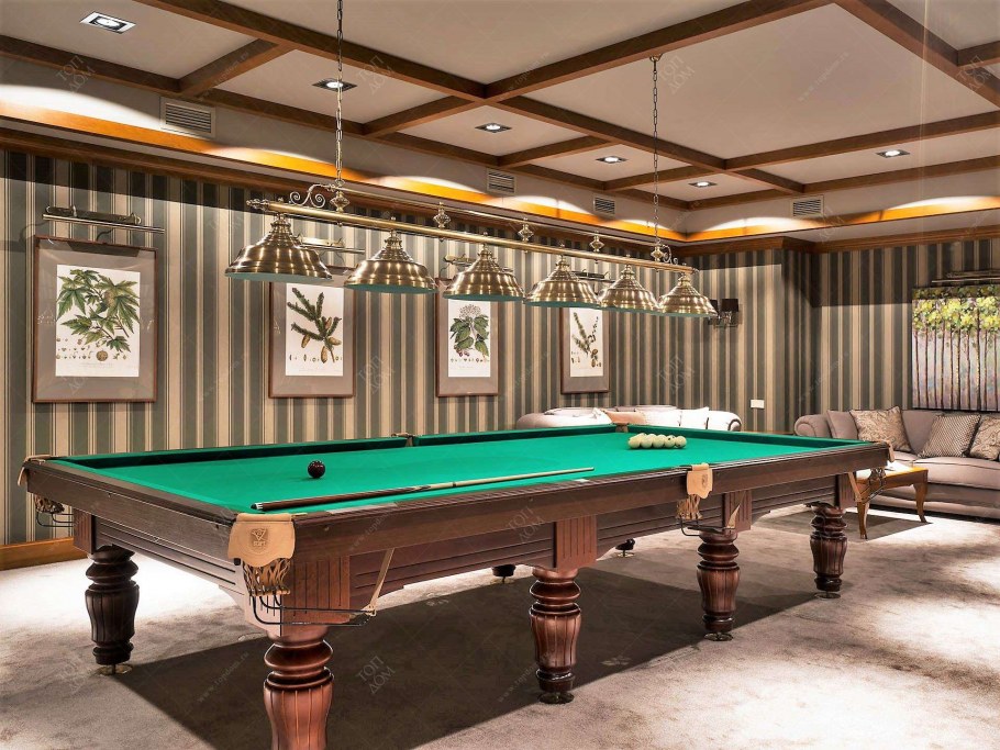Бильярдная комната с баром