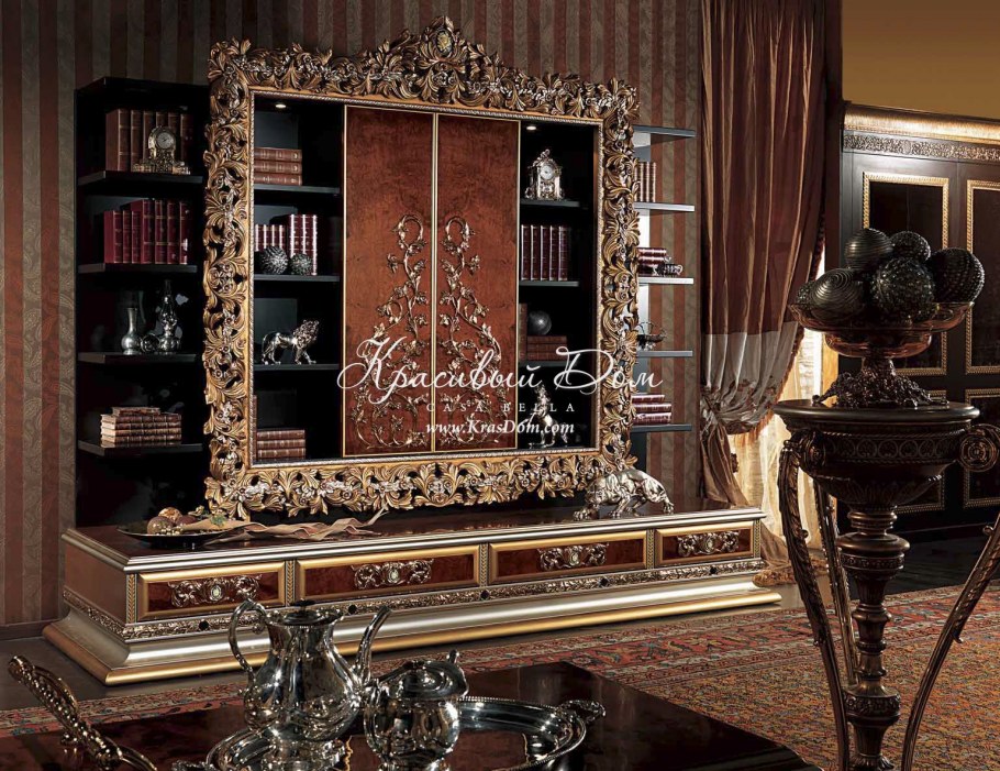 Витрина Cappelletti Versace