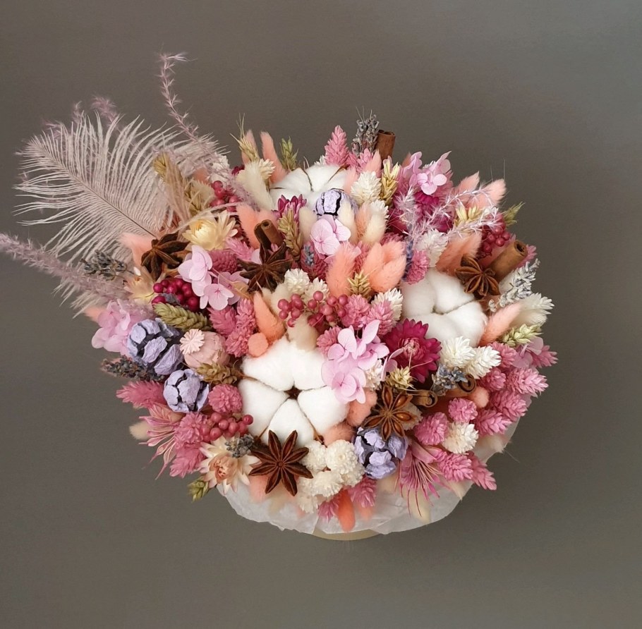 Интерьерные композиции из сухоцветов