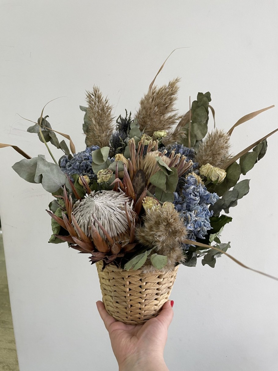 Букет из сухоцветов с лунарией