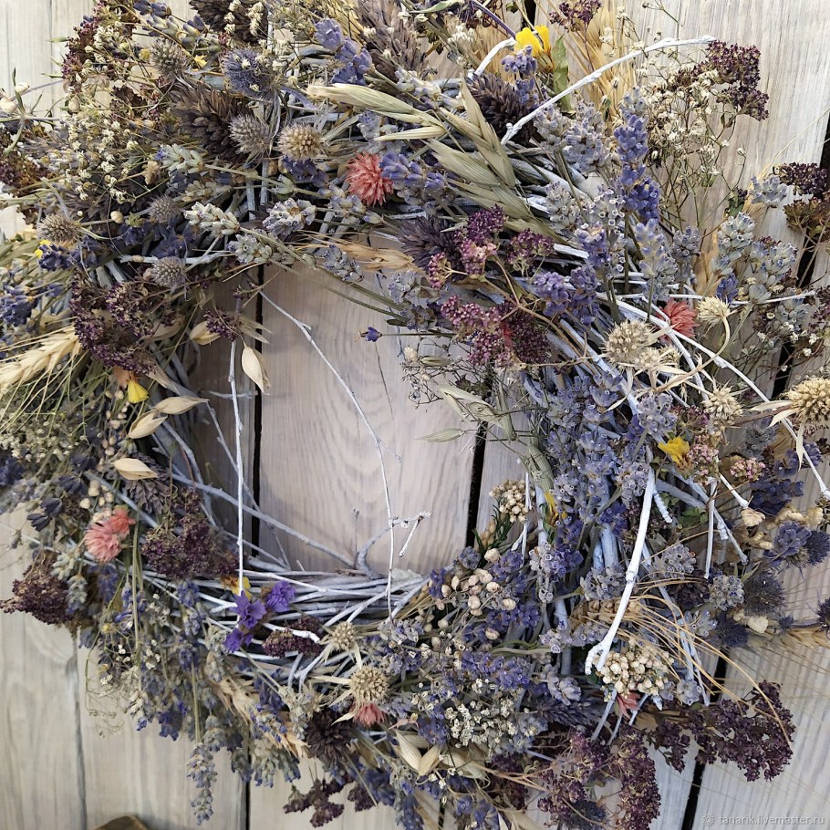 Композиции из сухоцветов