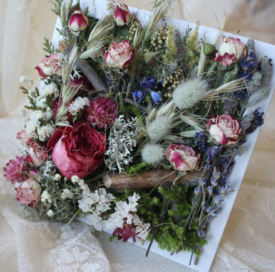 Композиции из сухоцветов