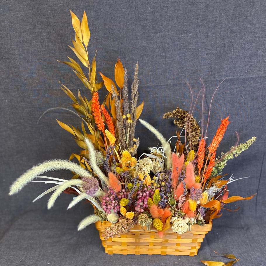 Венок с гелихризум