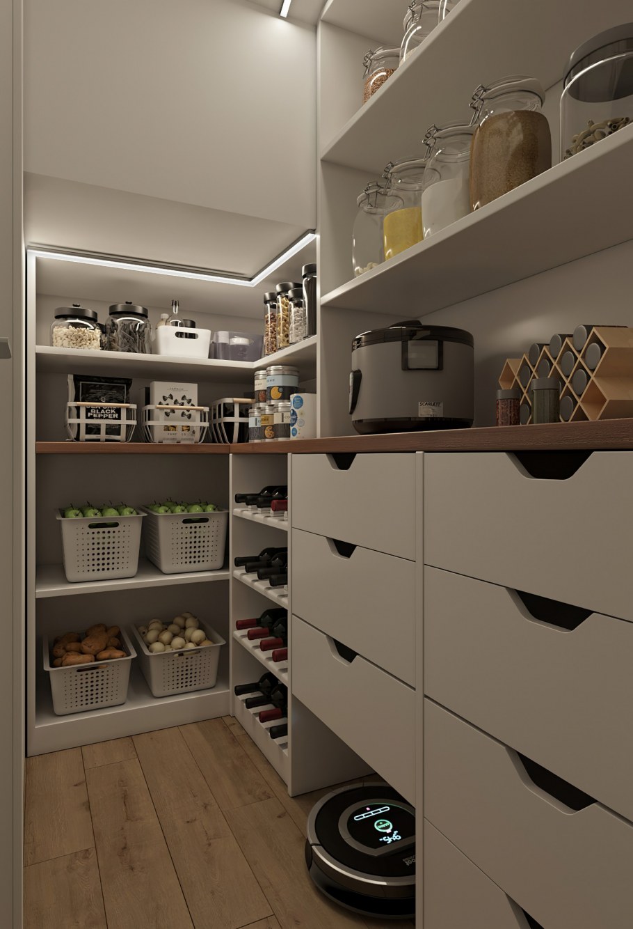 Полки для кладовой комнаты