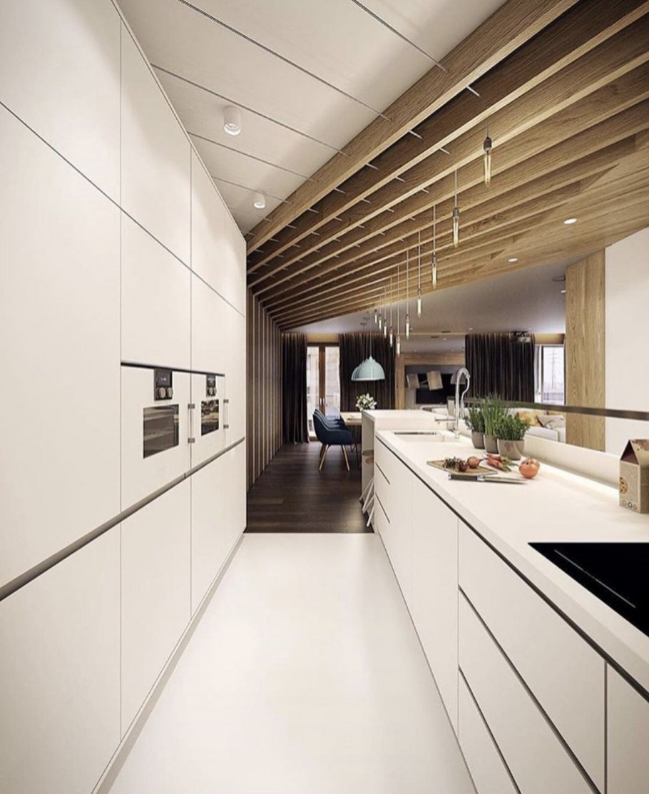 Кухня до потолка