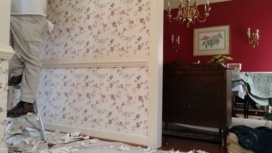 Обои в прихожую