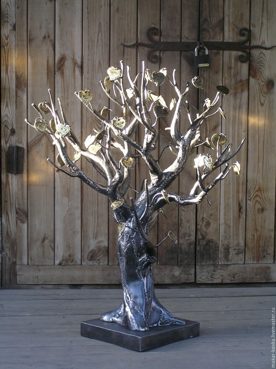 Кованые деревья из металла