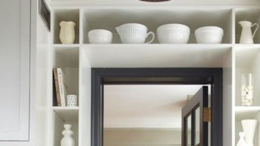 Антресоли в прихожей