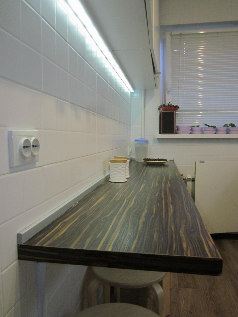 Пристеночный бортик "Rehau" RAUWALON 118 4200мм