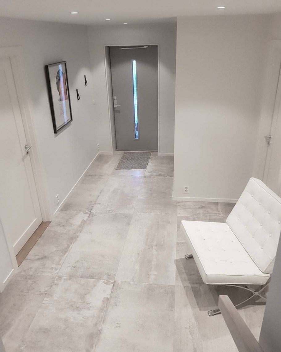 Келли Хоппен коридор