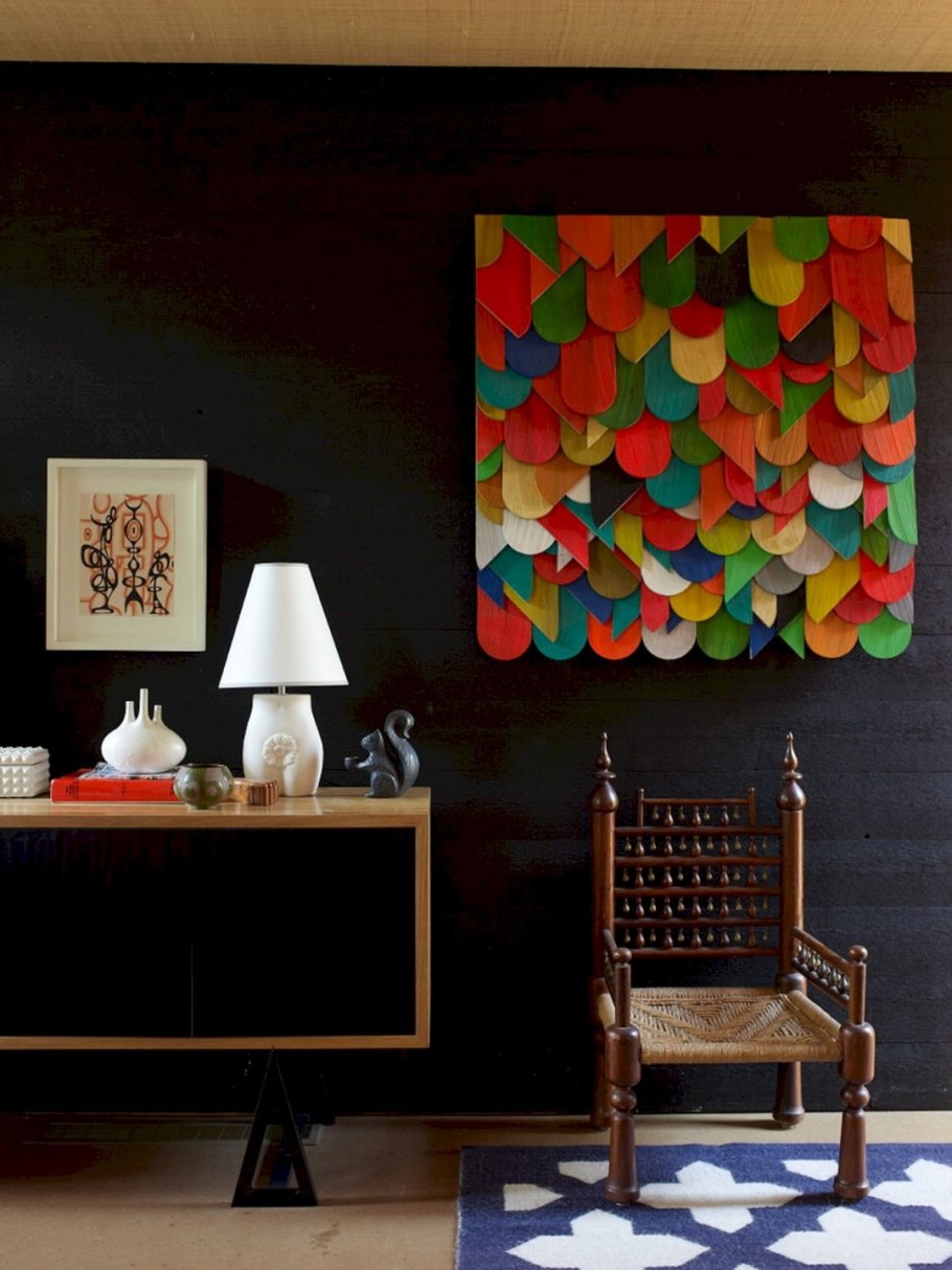 Интересный декор стен