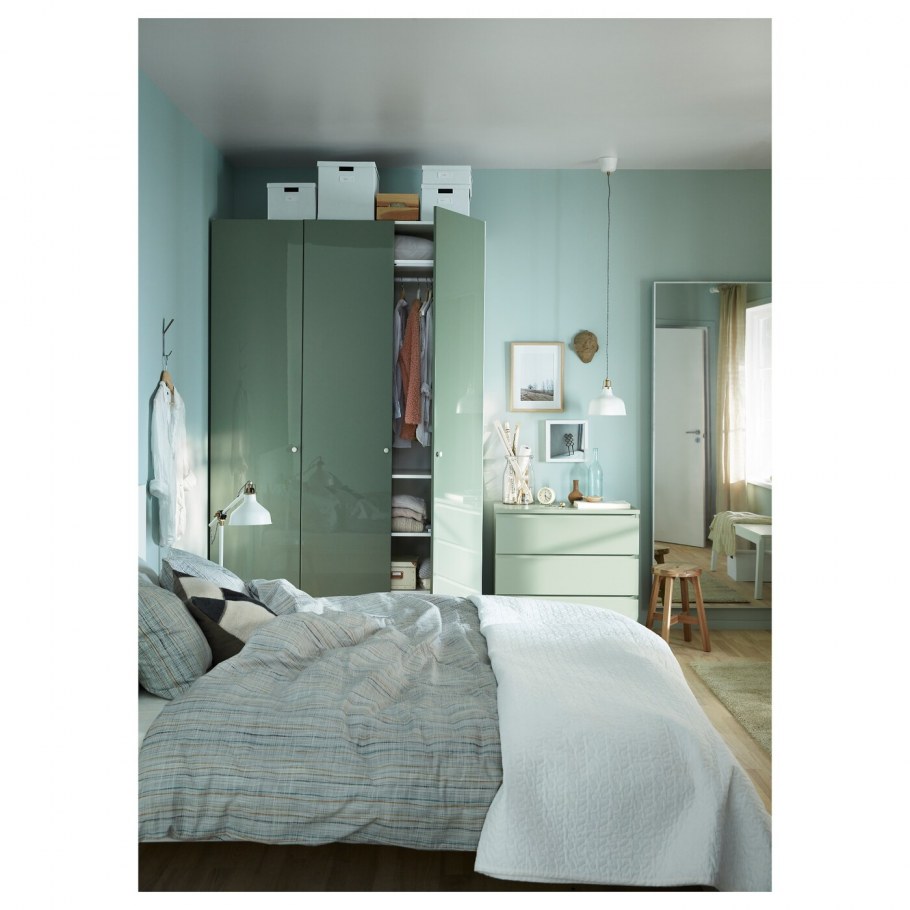 Серый шкафчик