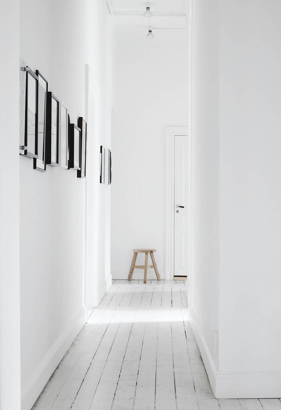 Плитка в коридор на пол