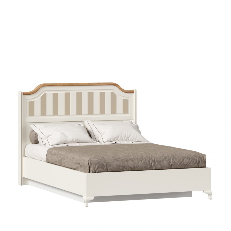 Кровать золотого цвета