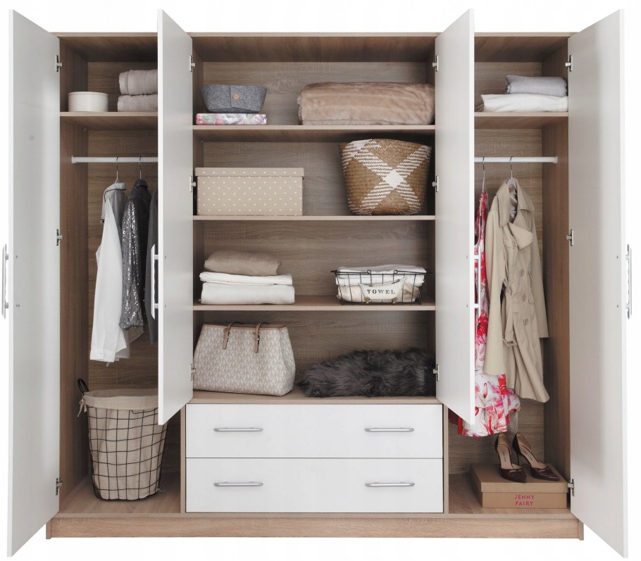 Угловой классический шкаф