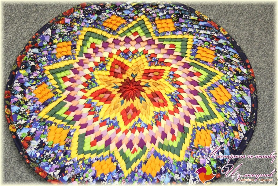 Круглые коврики из лоскутков