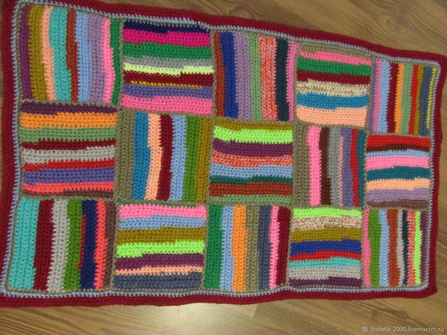 Вязаный коврик пэчворк