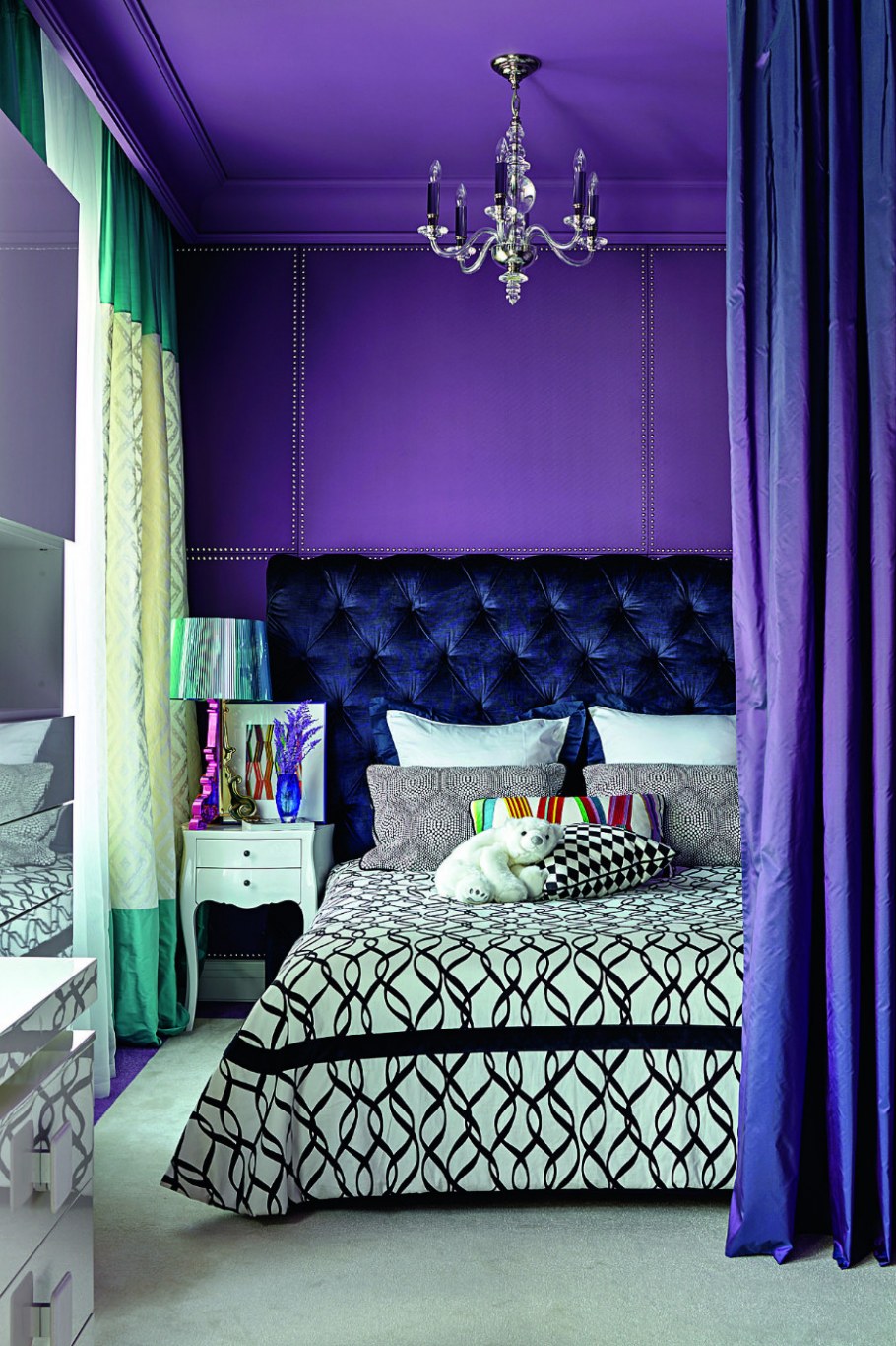 Спальня в сиреневых оттенках