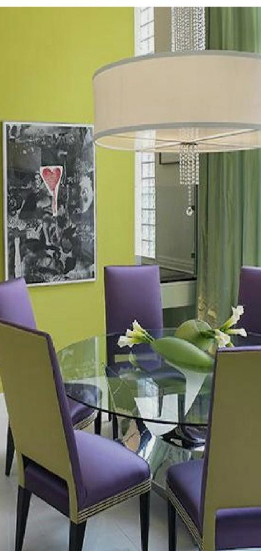 Зелено фиолетовая спальня