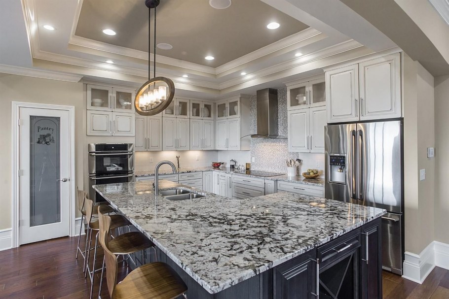 Гранит Леннон столешница