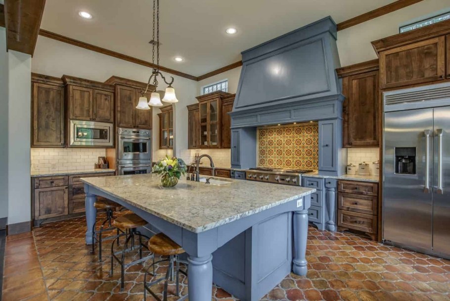 Гранит Piracema White