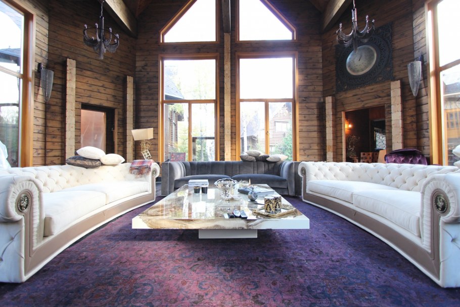 Фиолетовые обои для стен