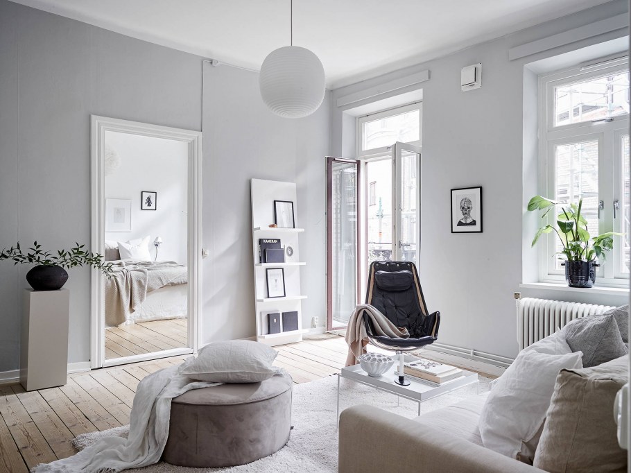 Серый пол и бежевые стены