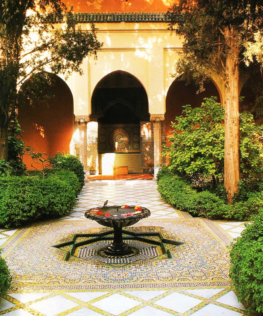 Испано мавританский патио