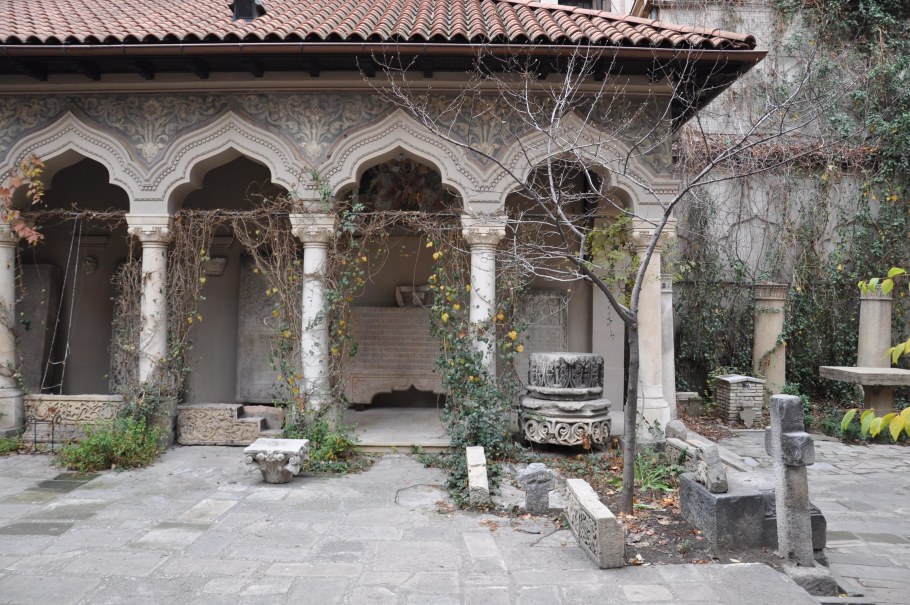 Декор в мавританском стиле