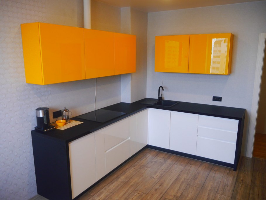 Крашенные кухни