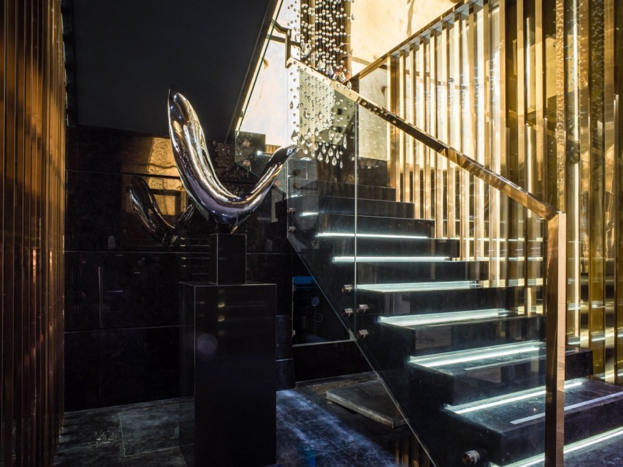 Лестница в интерьере арт деко