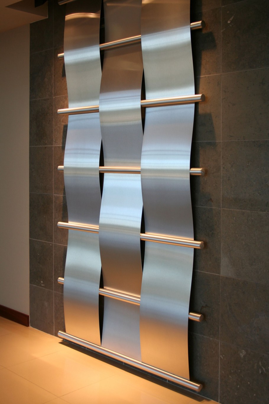 Металлические панели для стен для внутренней