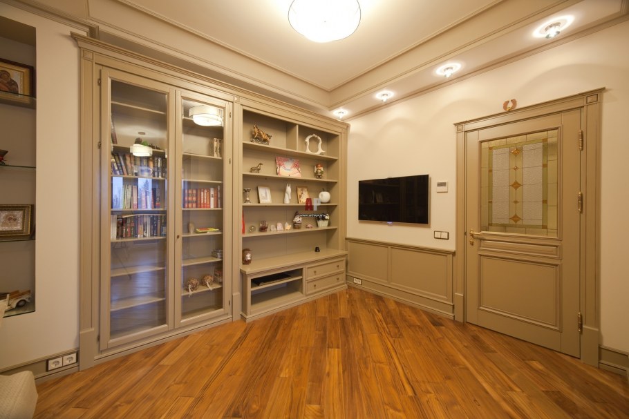 Белая кухня Неоклассика икеа