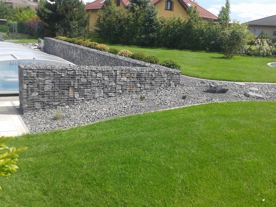 Клетчатой циновки Gabion