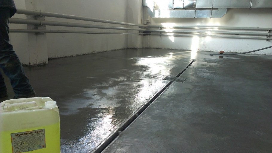 Самовыравнивающийся наливной пол