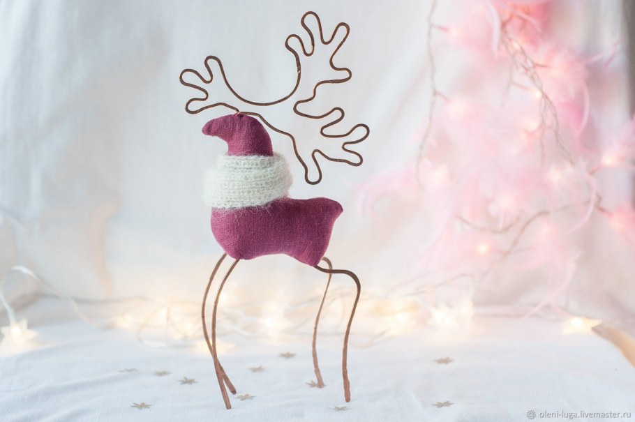 Рождественские олени в скандинавском стиле