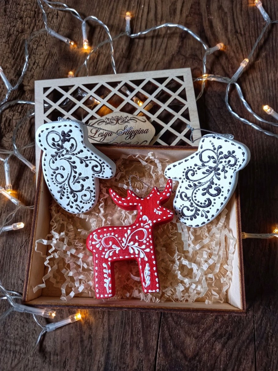 Новогодний декор из фанеры