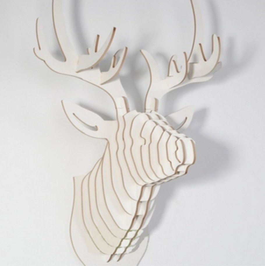 Декоративная голова оленя