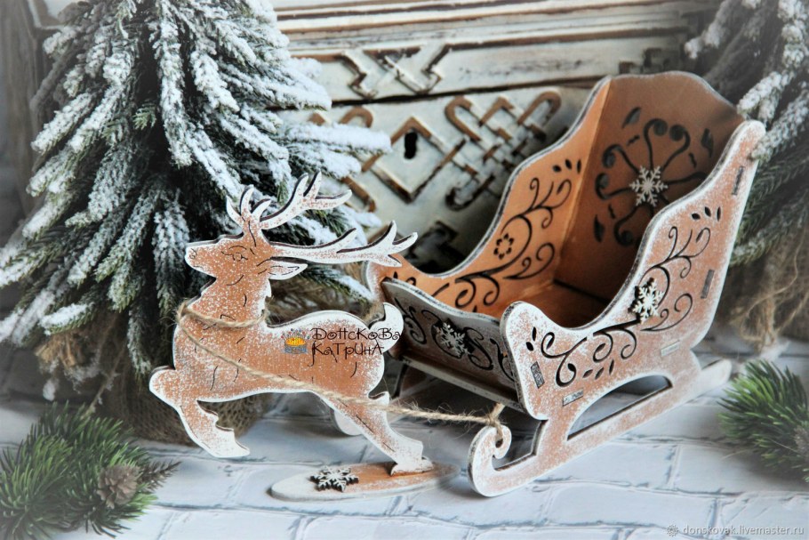 Северный горшок с оленями