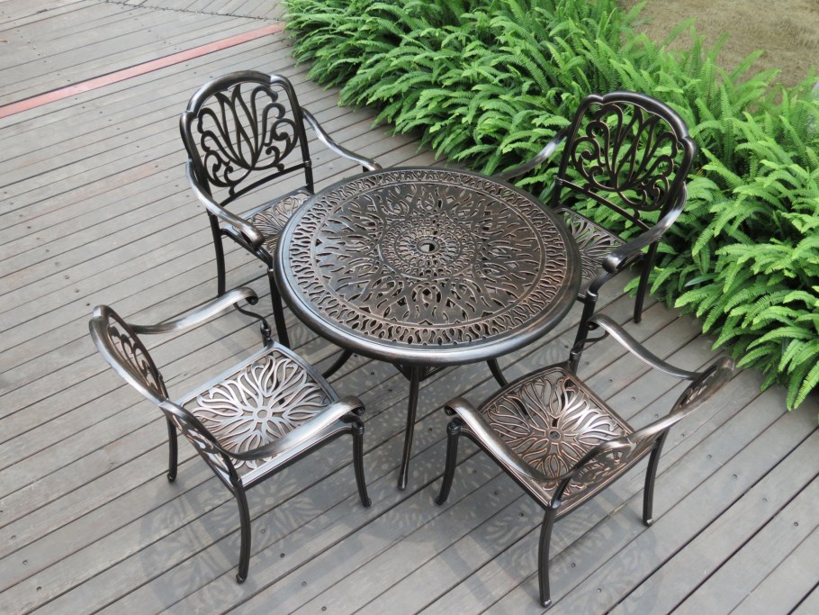 Декоративные элементы из полиуретана