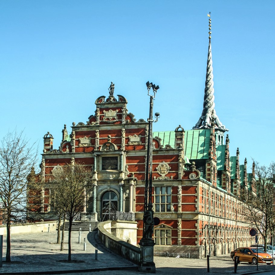 Эклектика в архитектуре Москвы