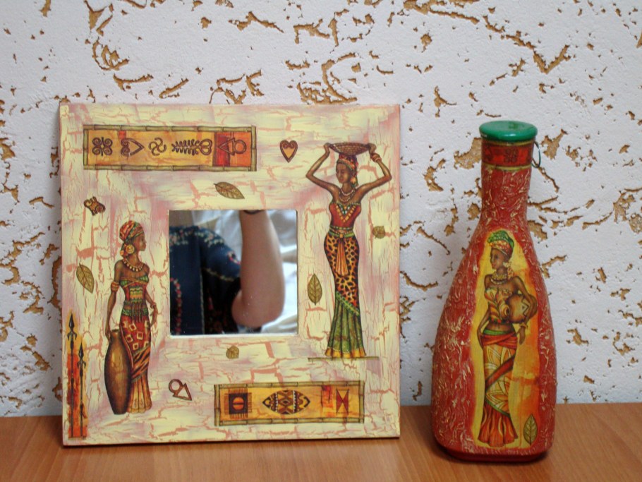 Ключница в африканском стиле