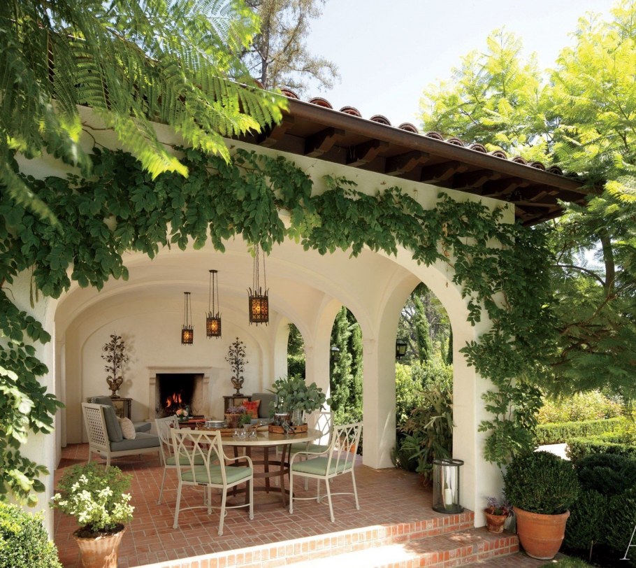 Вилла в Италии патио