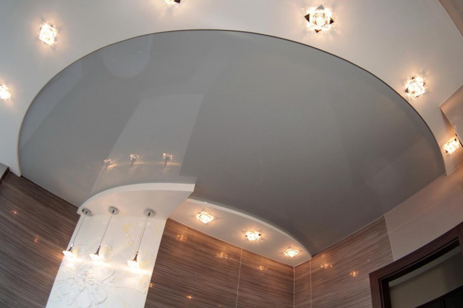 Подвесной потолок с подсветкой
