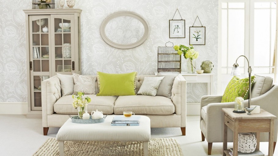 Интерьер белой спальни