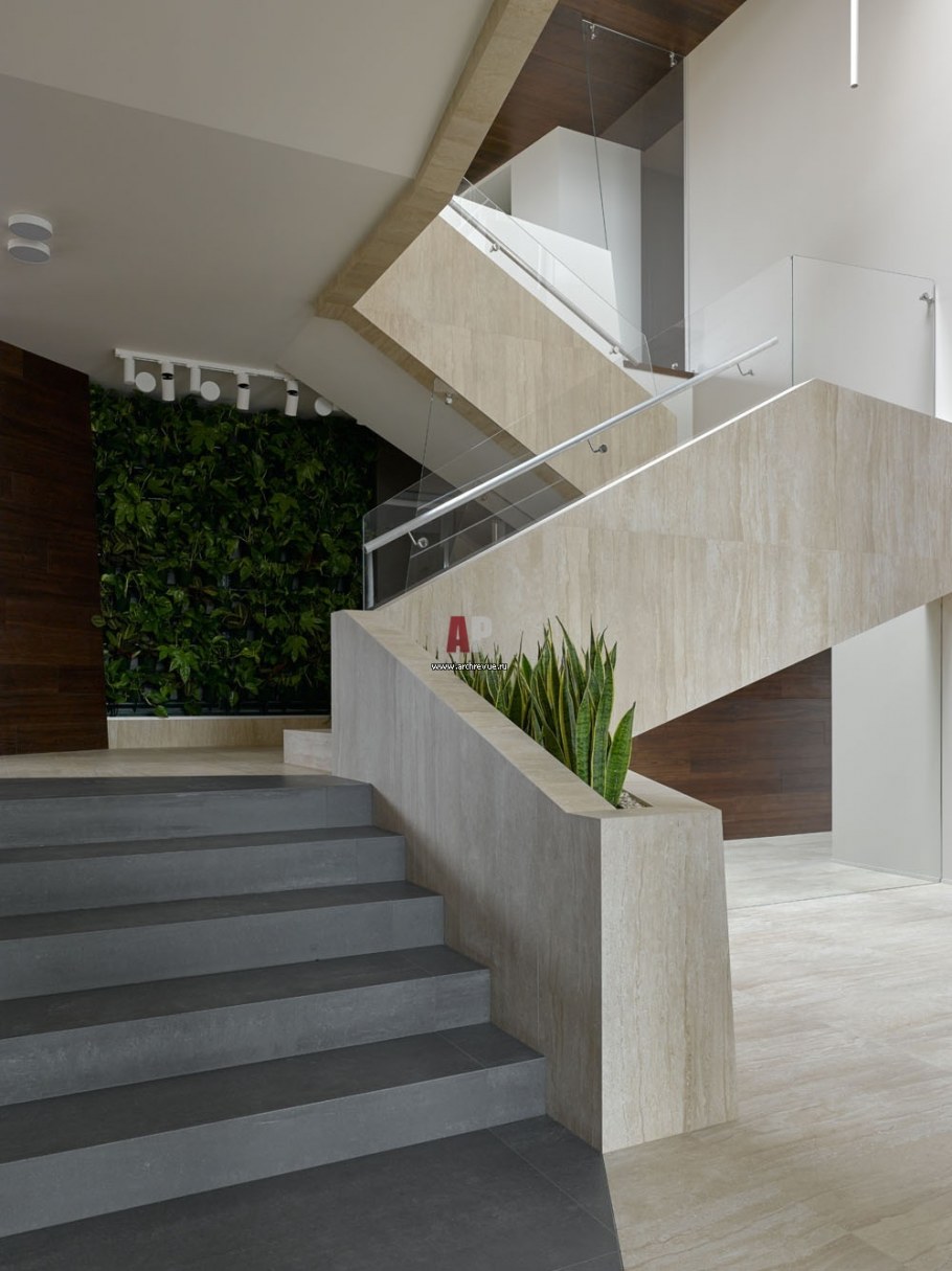 Квртира в стиле хайтек коллаж