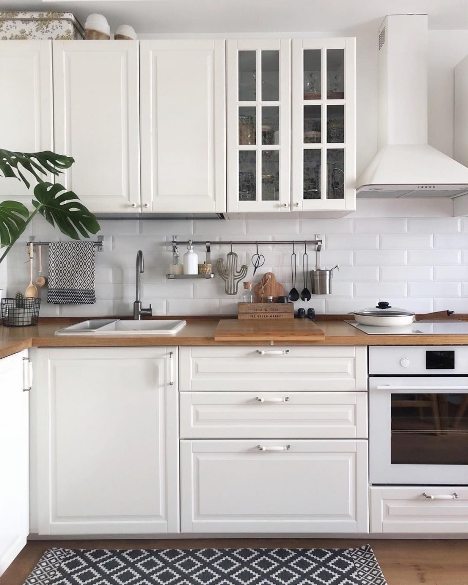 Кухня икеа белая Скандинавия